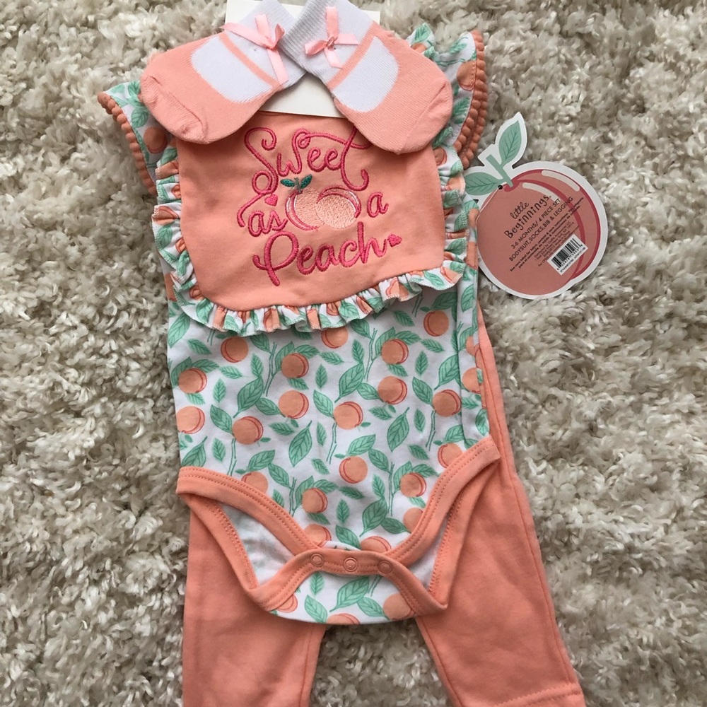 4 piece 3-6 months peach outfit
